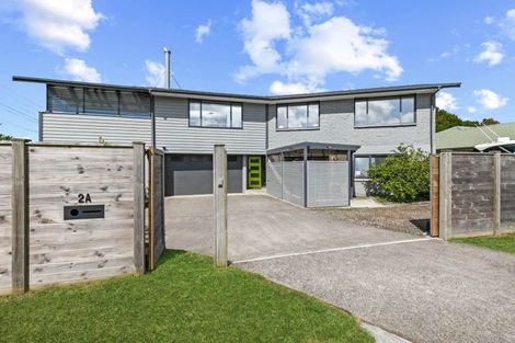 Photo of property in 2a Redwood Drive, Massey, Auckland, 0614