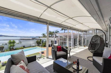 Photo of property in 100 Bramley Drive, Farm Cove, Auckland, 2012