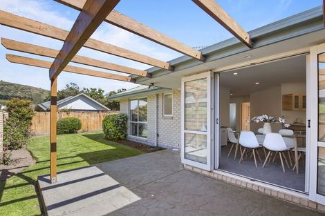 Photo of property in 5 Castleview Lane, Heathcote Valley, Christchurch, 8022