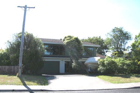 Photo of property in 11 Law Street, Torbay, Auckland, 0630