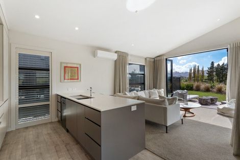 Photo of property in 23 Alps View Place, Lake Hayes, Queenstown, 9304