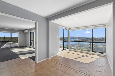 Photo of property in 27 Eskdale Road, Papakowhai, Porirua, 5024