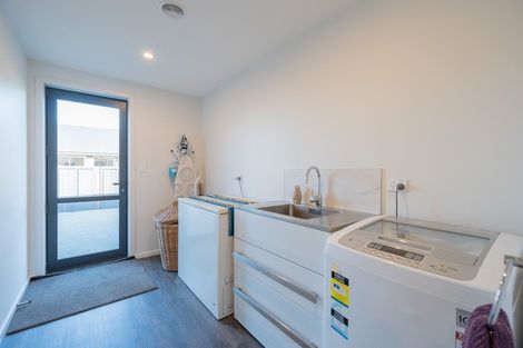 Photo of property in 64 Rodeo Drive, Te Anau, 9600