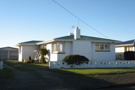 Photo of property in 25 Park Street, Winton, 9720
