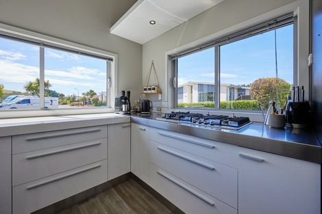 Photo of property in 13 Mcrae Gardens, Kaikoura Flat, Kaikoura, 7371