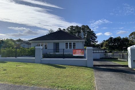 Photo of property in 1/38 Eastglen Road, Glen Eden, Auckland, 0602