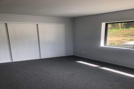 Photo of property in 262a Sturges Road, Henderson, Auckland, 0612