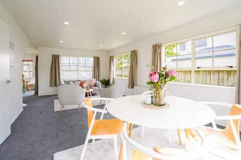 Photo of property in 17 Sim Street, Johnsonville, Wellington, 6037