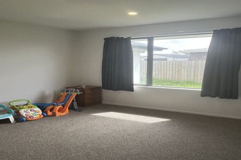 Photo of property in 48a Bassett Street, Burwood, Christchurch, 8083