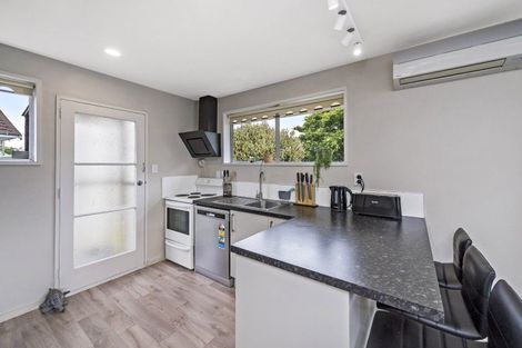 Photo of property in 2/3 Korora Street, Bromley, Christchurch, 8062