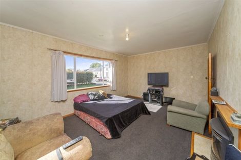 Photo of property in 47 Victoria Street, Kaponga, Hawera, 4679