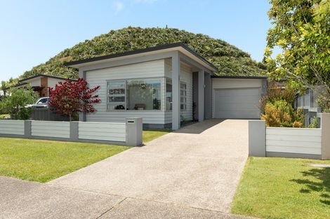 Photo of property in 21 Lakeview Quay, Pyes Pa, Tauranga, 3112