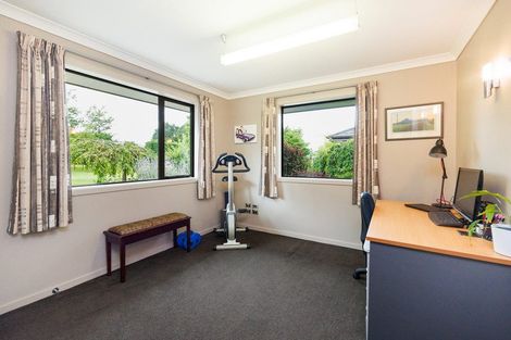 Photo of property in 54 Henaghans Road, Kelvin Grove, Palmerston North, 4470
