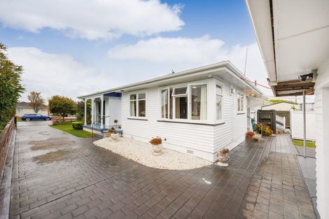 Photo of property in 9 Mersey Street, Rongotea, 4476