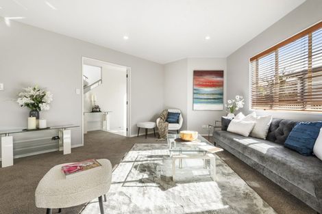 Photo of property in 1/137 Nile Road, Milford, Auckland, 0620