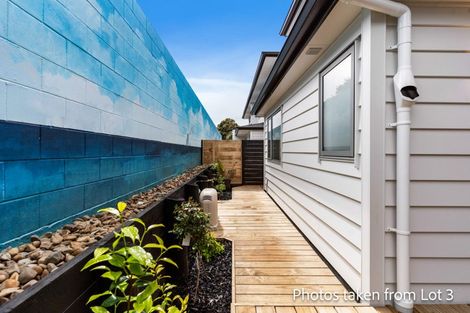 Photo of property in 1a Stottholm Road, Titirangi, Auckland, 0604