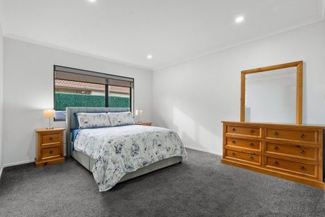 Photo of property in 31 Montilla Place, Manurewa, Auckland, 2102