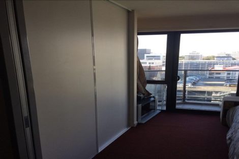 Photo of property in The Imperial Gardens Apartments, 804/135 Hobson Street, Auckland Central, Auckland, 1010