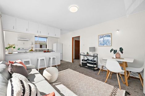 Photo of property in 2/16 Ross Street, Kilbirnie, Wellington, 6022