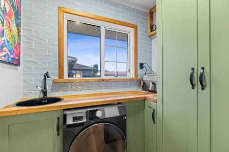 Photo of property in 12 Ottawa Road, Wainoni, Christchurch, 8061