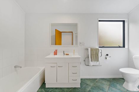 Photo of property in 23a Fairleigh Avenue, Mount Albert, Auckland, 1025