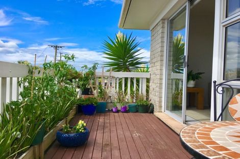 Photo of property in 2/41 Jutland Road, Hauraki, Auckland, 0622