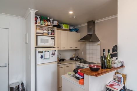 Photo of property in Terrace Heights Apartments, 13a/163 The Terrace, Wellington Central, Wellington, 6011