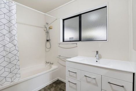 Photo of property in 33 Ruahine Street, Roslyn, Palmerston North, 4414