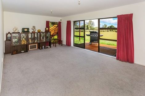 Photo of property in 68 Ponga Road, Opaheke, Papakura, 2584