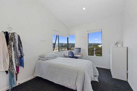Photo of property in 19 Cosgrove Rise, Riverstone Terraces, Upper Hutt, 5018