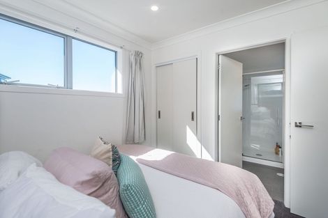 Photo of property in 8b Homebush Road, Khandallah, Wellington, 6035