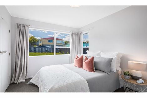 Photo of property in 34 Cypress Drive, Maungaraki, Lower Hutt, 5010