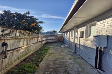 Photo of property in 18 Berkley Avenue, Hillcrest, Hamilton, 3216