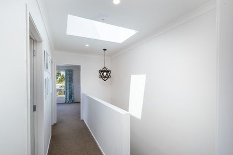 Photo of property in 1 Stephen Street, Trentham, Upper Hutt, 5018