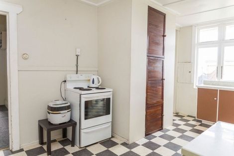 Photo of property in 7 Seddon Street, Dannevirke, 4930