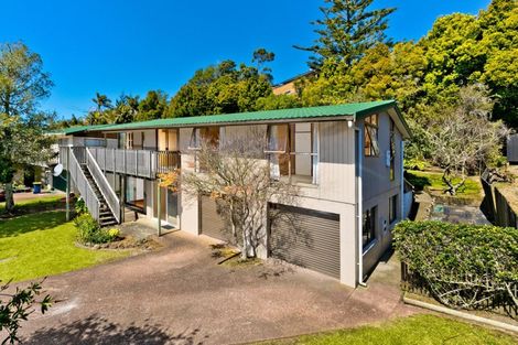 Photo of property in 22 Awaruku Road, Torbay, Auckland, 0630