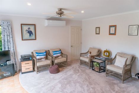 Photo of property in 8 Oribi Place, Whitianga, 3510