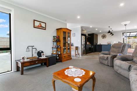 Photo of property in 202 Saint Andrews Way, Te Awamutu, 3800