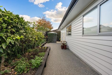 Photo of property in 71 Pohutukawa Parade, Riverhead, 0820