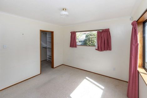 Photo of property in 2/39a Yardley Street, Avonhead, Christchurch, 8042