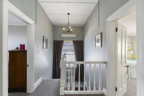 Photo of property in 11 Tinakori Road, Thorndon, Wellington, 6011