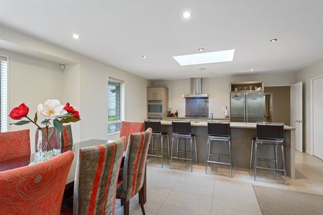 Photo of property in 40 Worsleys Road, Cracroft, Christchurch, 8025