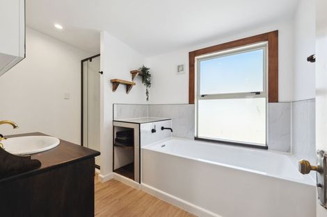 Photo of property in 5 Wynyard Street, Normanby, Hawera, 4614