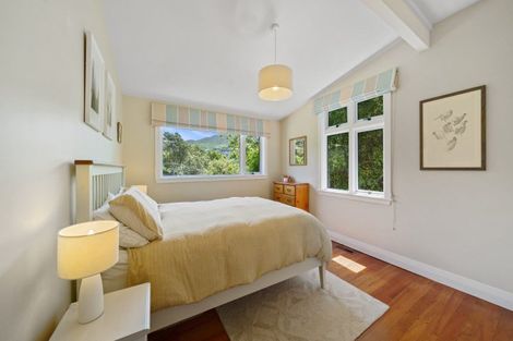 Photo of property in 31 Crofton Road, Ngaio, Wellington, 6035