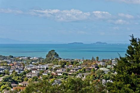 Photo of property in 738 East Coast Road, Pinehill, Auckland, 0632
