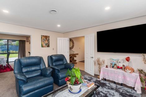 Photo of property in 17 Macartney Avenue, Halswell, Christchurch, 8025