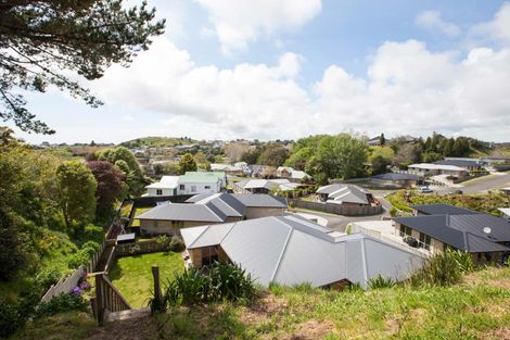 Photo of property in 16c Cyrus Street, Whalers Gate, New Plymouth, 4310