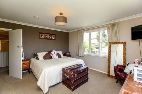 Photo of property in 9 Tasman Street, Vogeltown, New Plymouth, 4310
