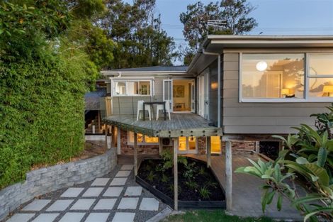 Photo of property in 206 Upper Harbour Drive, Greenhithe, Auckland, 0632