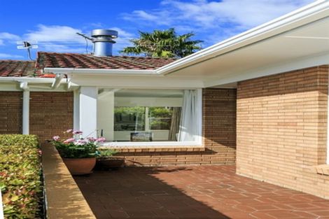 Photo of property in 2/43 Northumberland Avenue, Belmont, Auckland, 0622